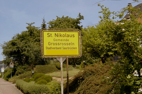 Ortseingang von der Kreuzung Emmersweiler - Nassweiler kommend.